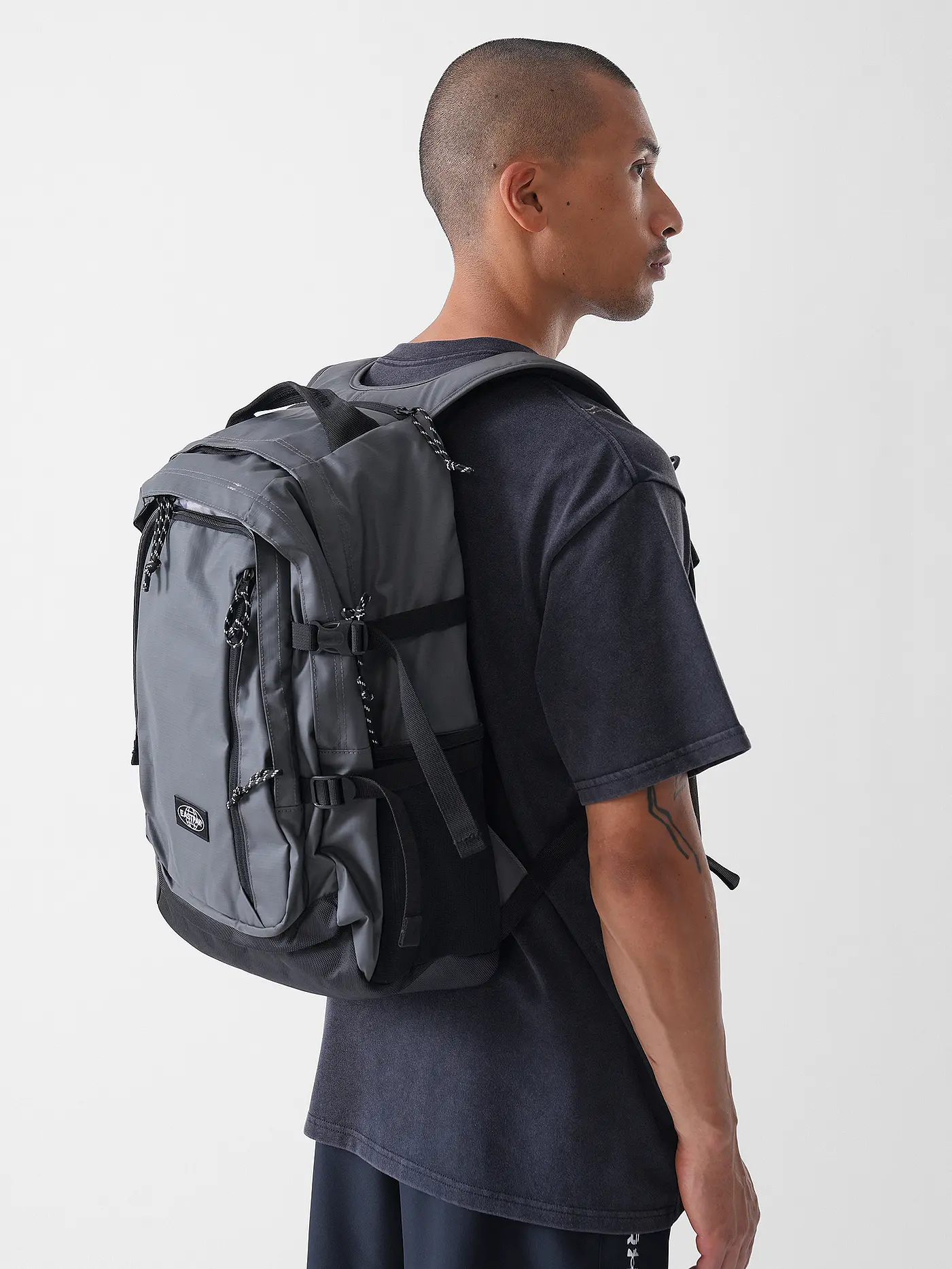 EASTPAK | Rucksack Volker Pro CS 36L | grau